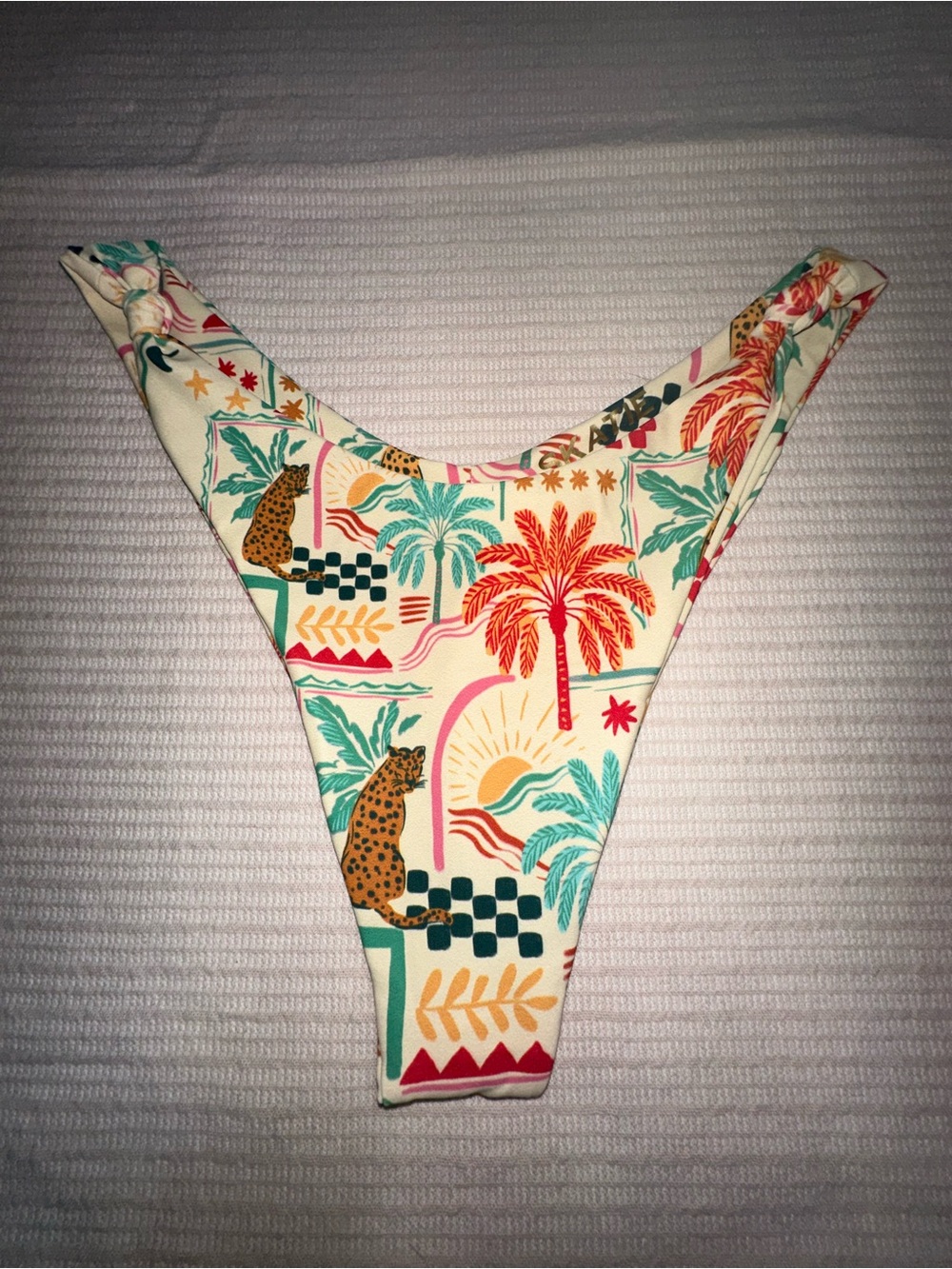 Skatie Suzanne bottoms- Mozambique